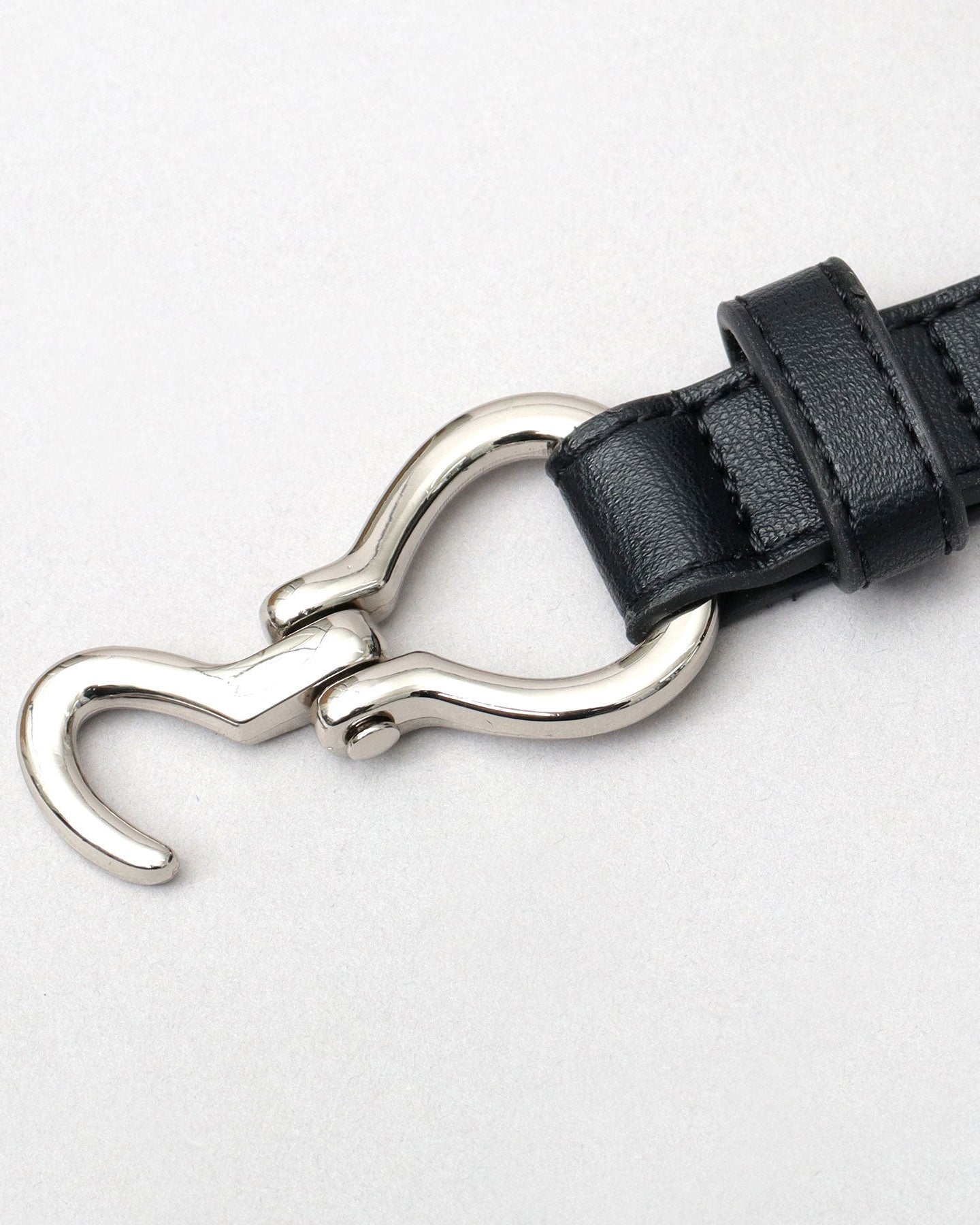 Fake Leather Hook Buckle Narrow Belt - Black [Smooth]
